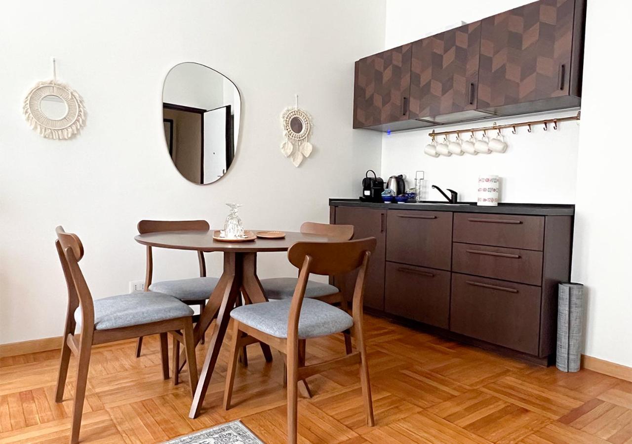 Apartamento Cozy Duomo - Elegant & Quiet, 300M From Cathedral Milán Exterior foto