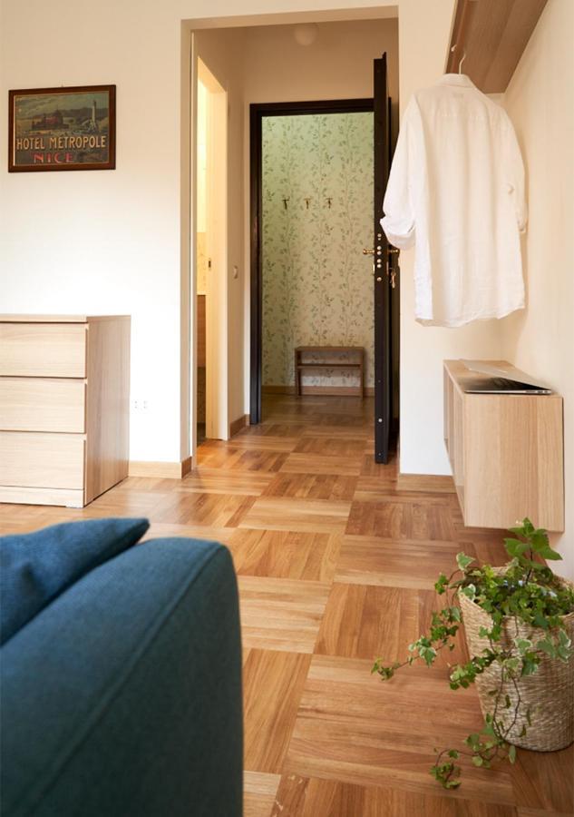 Apartamento Cozy Duomo - Elegant & Quiet, 300M From Cathedral Milán Exterior foto