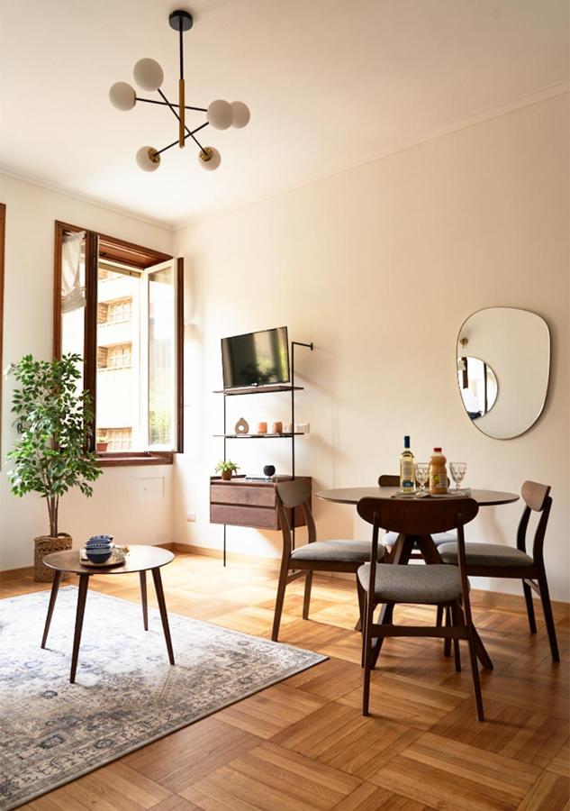 Apartamento Cozy Duomo - Elegant & Quiet, 300M From Cathedral Milán Exterior foto